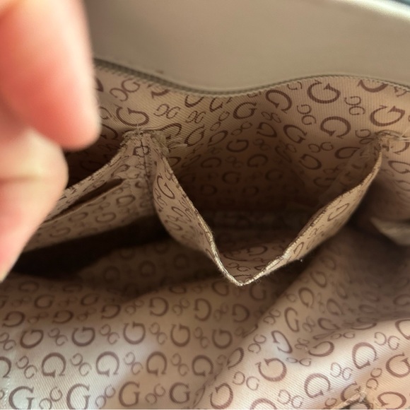 Guess Pink Floral Tote Bag - Picture 11 of 13